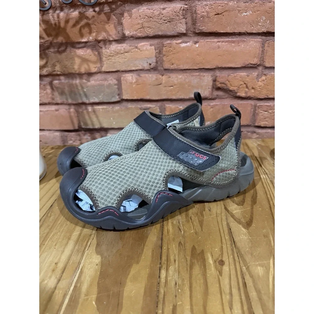 Crocs Swiftwater Sandals Men 10M Shoes Brown Mesh Leather Water Sport Comfort